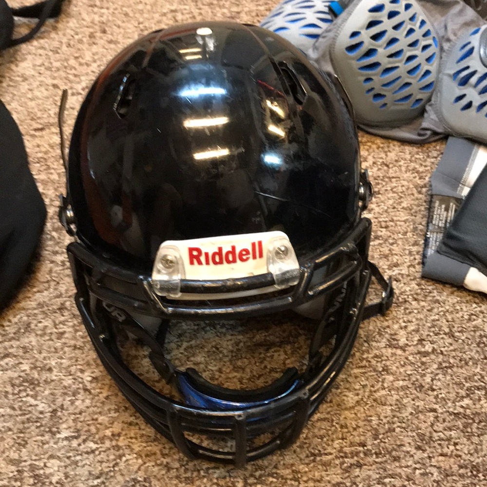 riddell revo speed medium